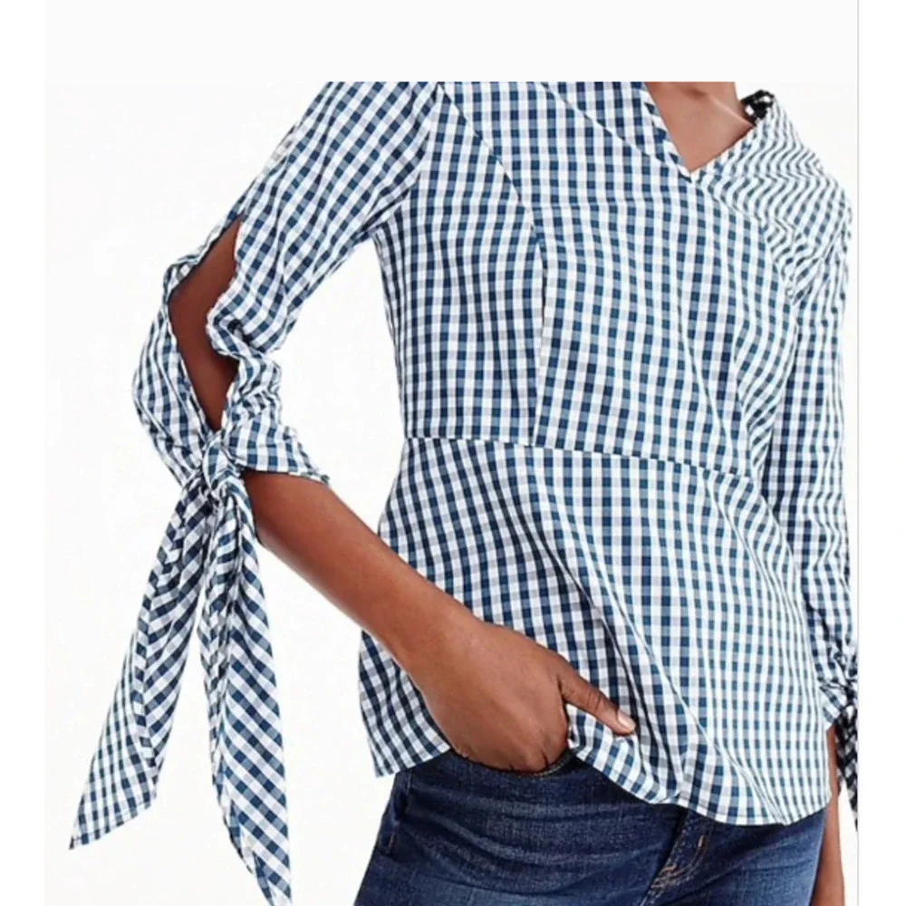 J.Crew Universal Standard Blue White Gingham V-Neck Shirt Women's Small